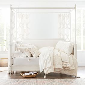 Colette Canopy Daybed