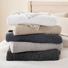 Selling Pottery Barn Waffle Weave Quilt