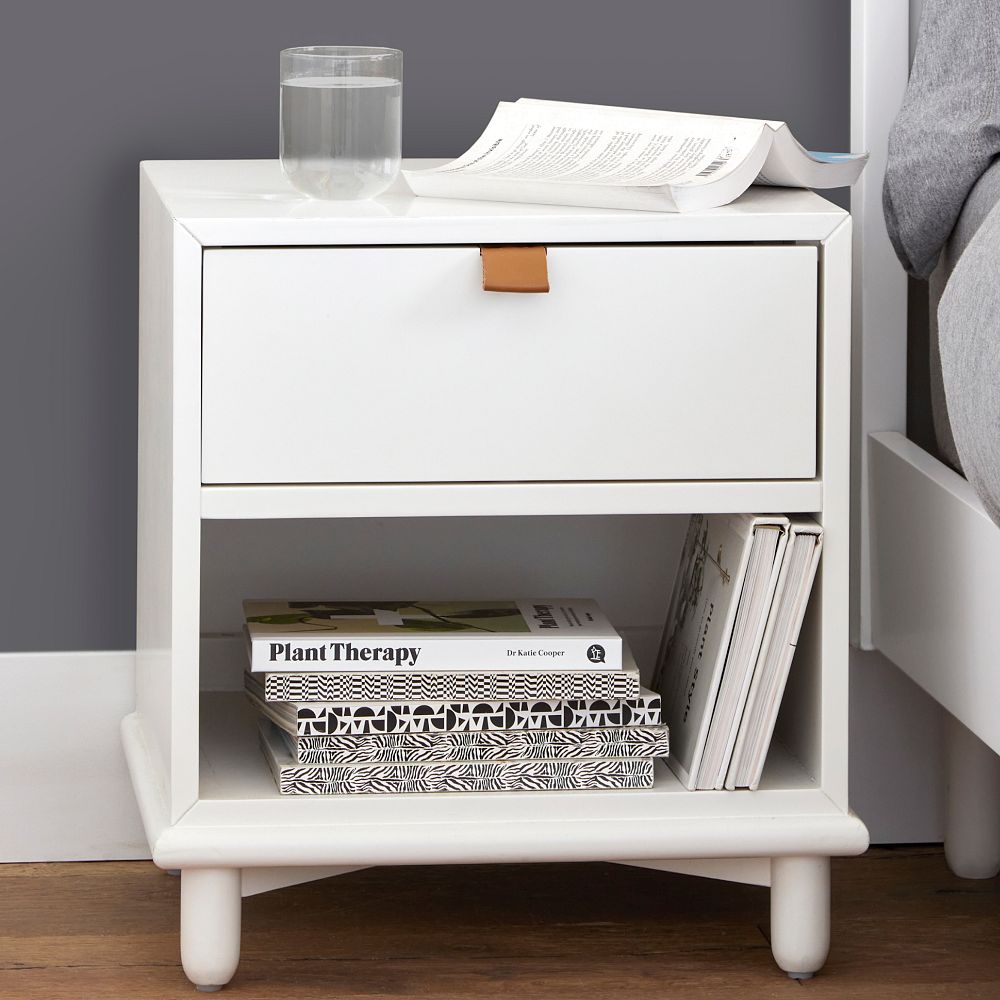 Nash Nightstand (18&quot;)