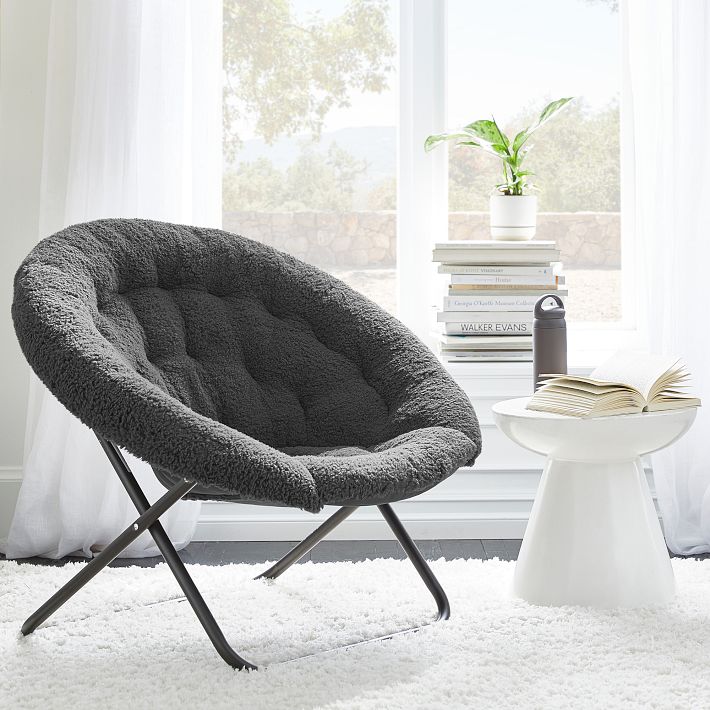 A round chair discount