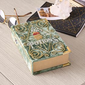 Pottery Barn x Hello Kitty ベルベットジュエリーボックス Hello Kitty® Beaded Jewelry Box | Pottery Barn Teen