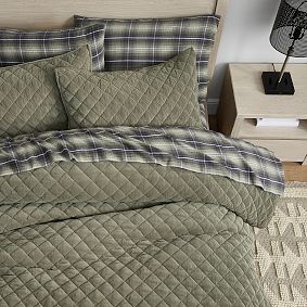 Alastair Corduroy Quilt