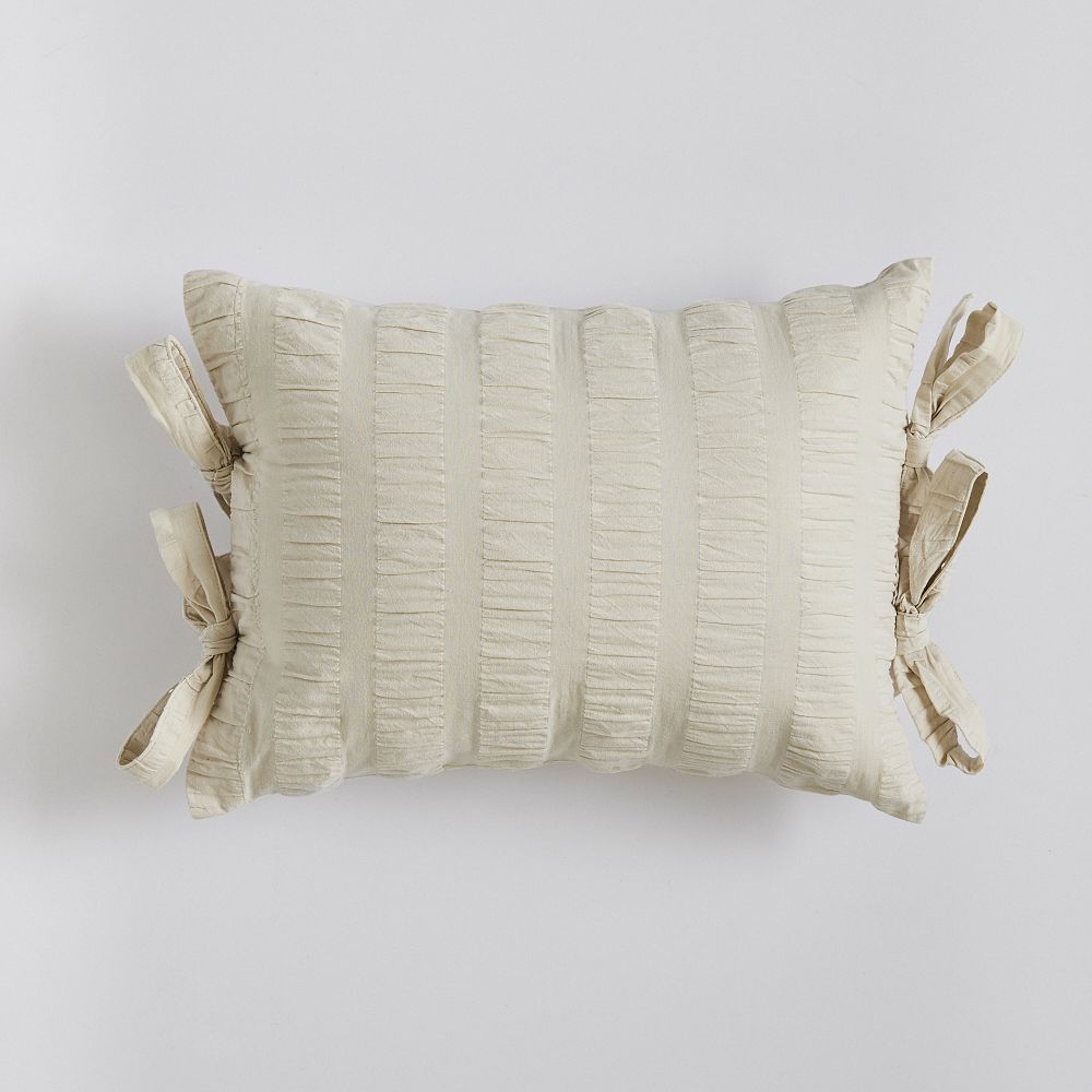 Seersucker Lumbar Pillow Cover