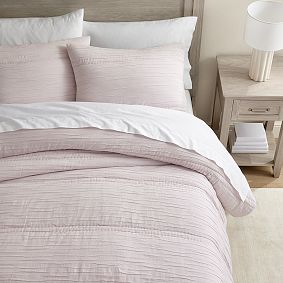 Wavy Microfibre Comforter