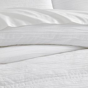 Wavy Microfibre Comforter