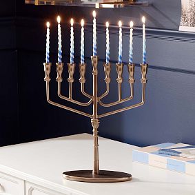 Wythe Menorah