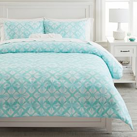 Indira Geo Comforter