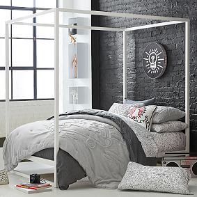 Park Canopy Bed