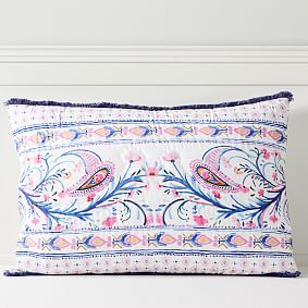 Avery Paisley Quilt 