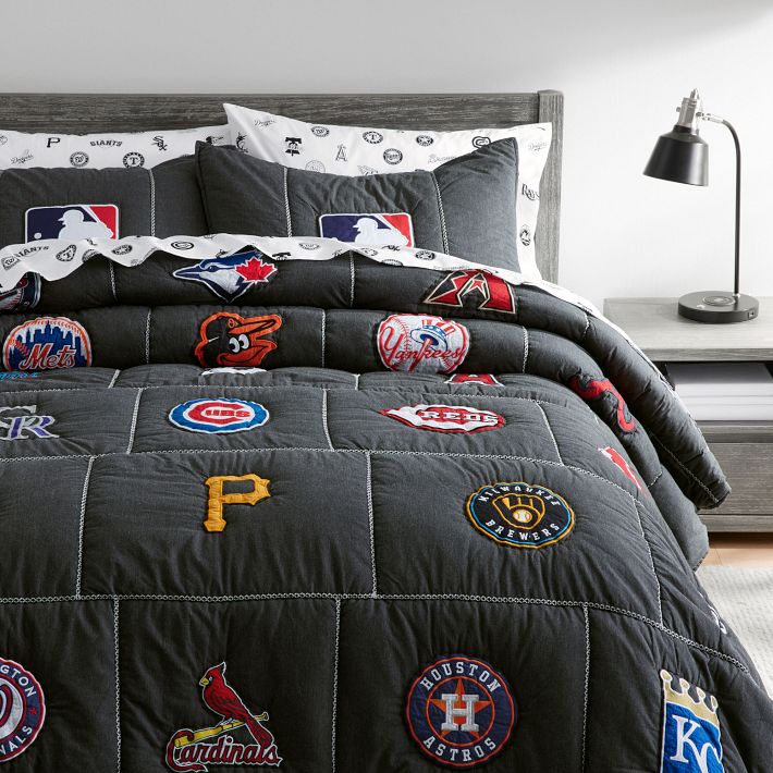 <i>MLB&#8482;</i> Quilt
