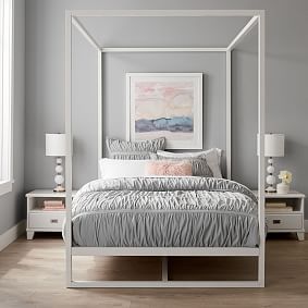 Park Canopy Bed &amp; Mattress Set