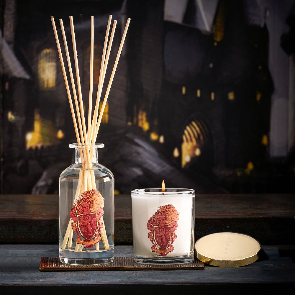 HARRY POTTER&#8482; Gryffindor Scented Candle &amp; Diffuser Set