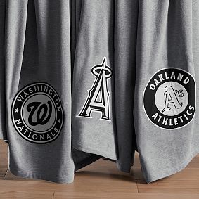 <i>MLB&#8482;</i> Team Patch Throw