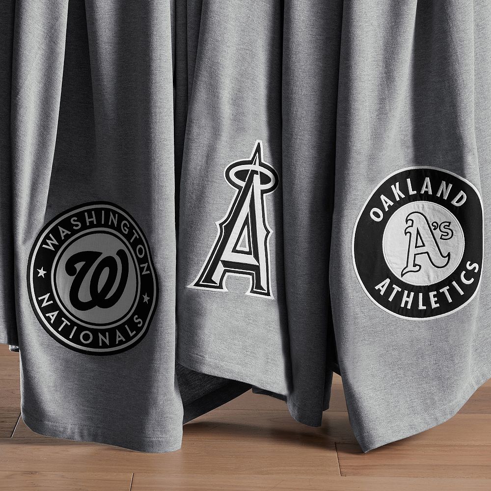 <i>MLB&#8482;</i> Team Patch Throw