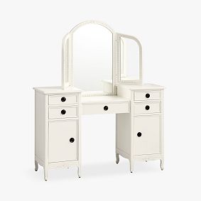 LoveShackFancy Vanity (55&quot;)