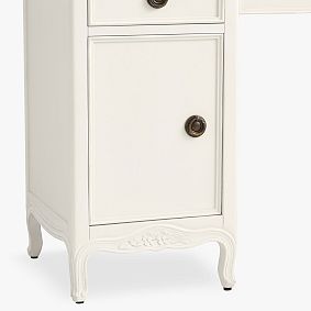 LoveShackFancy Vanity (55&quot;)