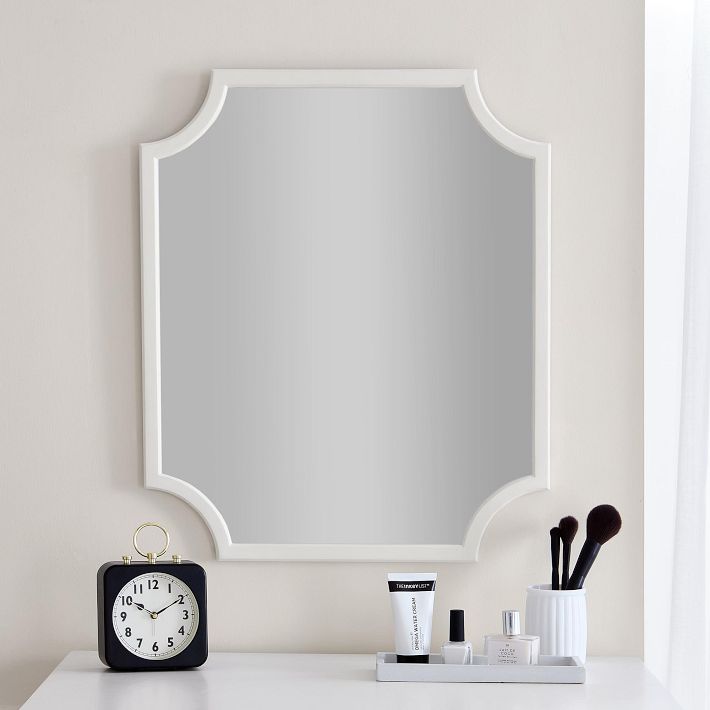 No Nails Scallop Mirror (20&quot;x24&quot;)
