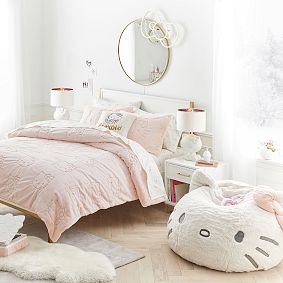 Hello Kitty&#174; Metallic Star Sheet Set
