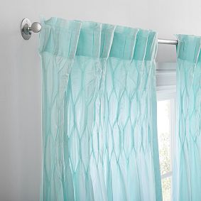 Smocked Pleated Sheer Curtain