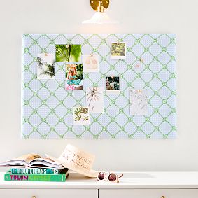 Lilly Pulitzer No Nails Pinboards (36&quot;x24&quot;)