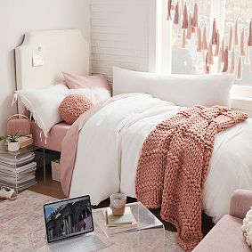 Round Chunky Knit Pillow