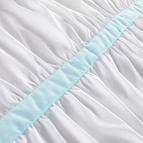 Rainbow Pucker Up Comforter