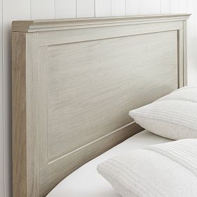 Hampton Storage Bed &amp; 5-Drawer Tall Dresser Set