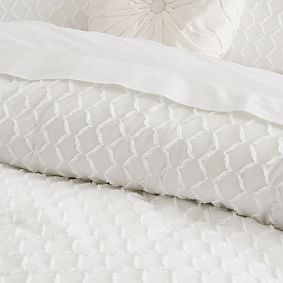 Featherkiss Quilt