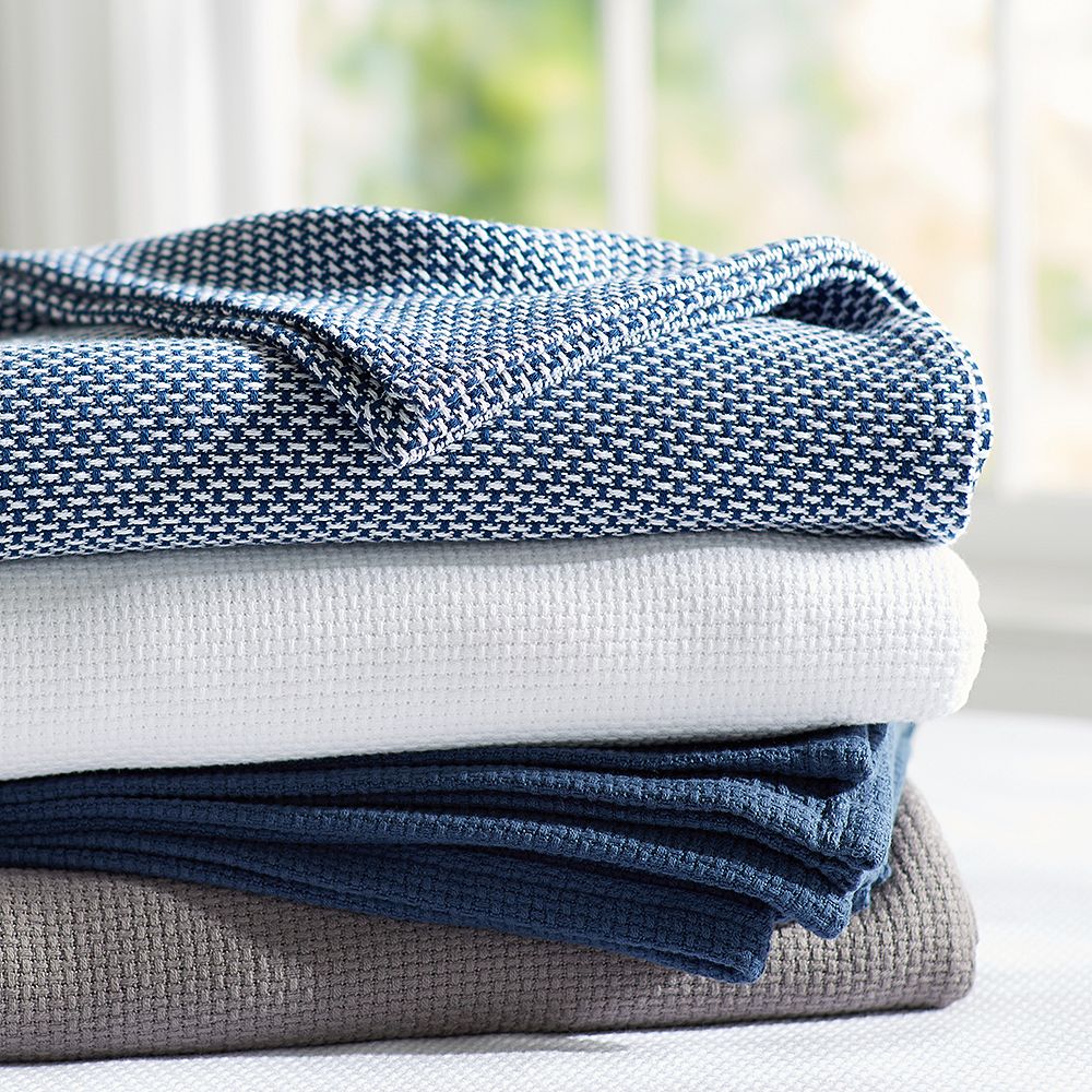 PBteen Classic Organic Cotton Blanket