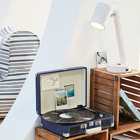 Crosley Cruiser Deluxe Portable Bluetooth&#174; Turntable