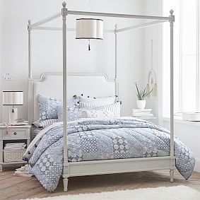 Evelyn Patchwork Quilt