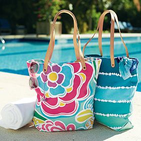 Seaside Splash Beach Tote, Surf Floral