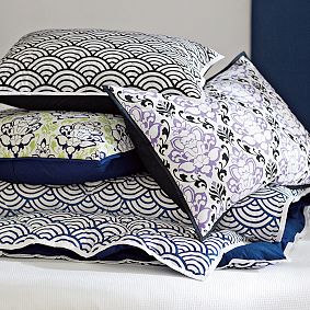 Decorator Damask Super Pouf Comforter, Purple Black