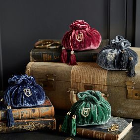 HARRY POTTER&#8482; SLYTHERIN&#8482; Velvet Jewelry Pouch