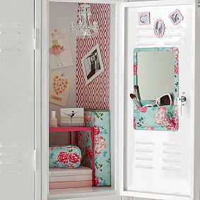 Preppy Diamond Pink Magenta Locker Wallpaper