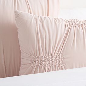 Tatiana Velvet Quilt