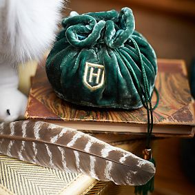 HARRY POTTER&#8482; SLYTHERIN&#8482; Velvet Jewelry Pouch