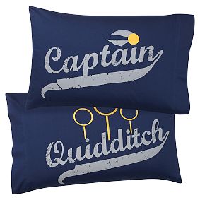 HARRY POTTER&#8482; QUIDDITCH&#8482; Captain Pillowcases