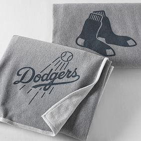 <i>MLB&#8482;</i> Sports Jersey Throw