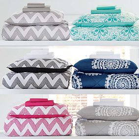 Zig Zag Stripe Deluxe Value Comforter Set