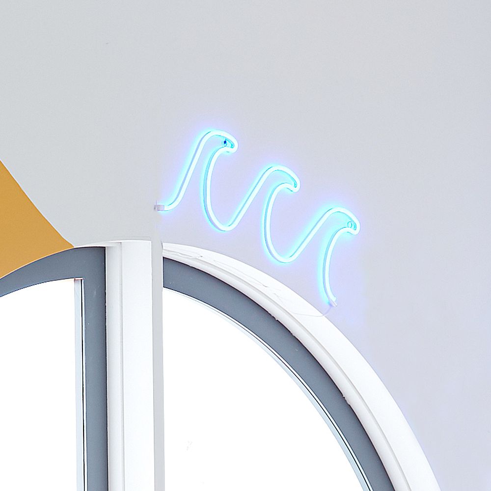 Wave Wall Light