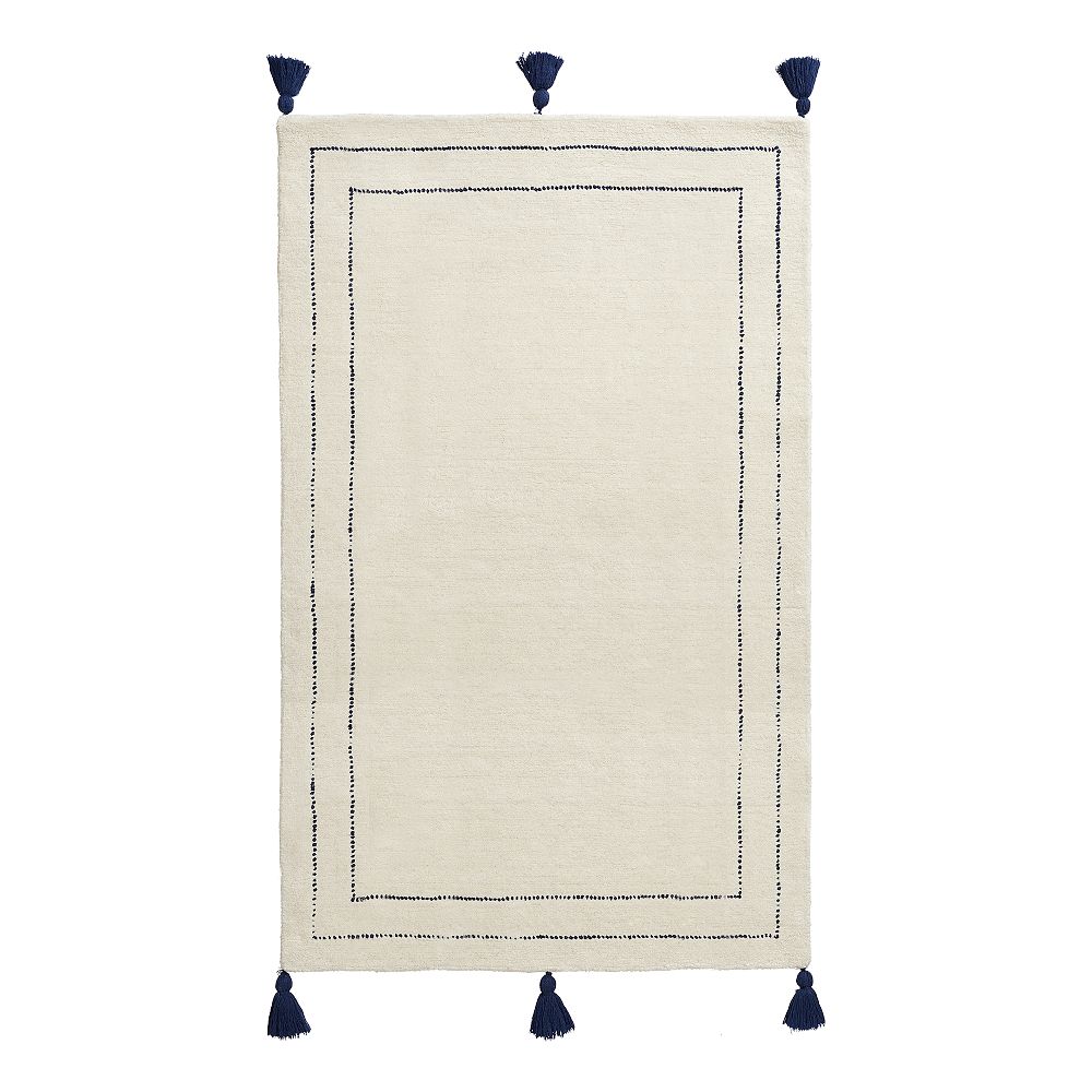 Classic Tassel Rug