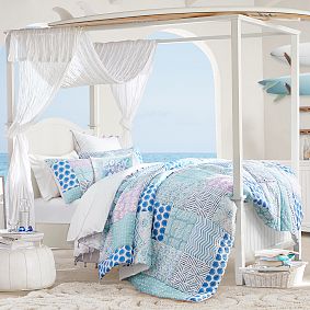 Aloha Patchwork Quilt 
