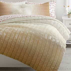 Ombre Velvet Quilt