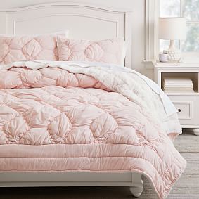 Chloe Sherpa Comforter