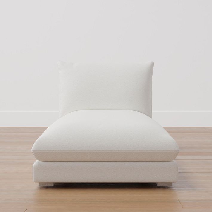 Skye Chaise (31.5&quot;)
