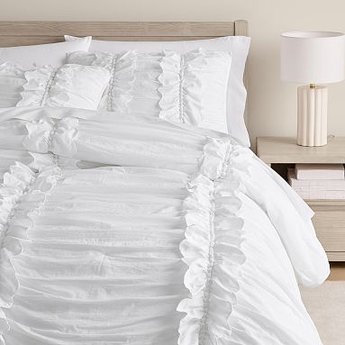Macaron Ruffle Quilt, Single/Single XL, White