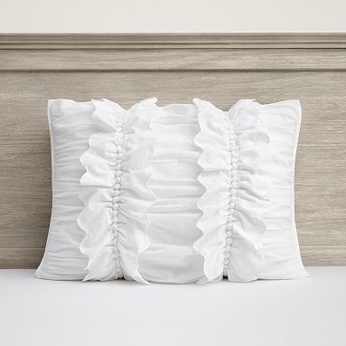 Macaron Ruffle Quilt, Standard Sham, White
