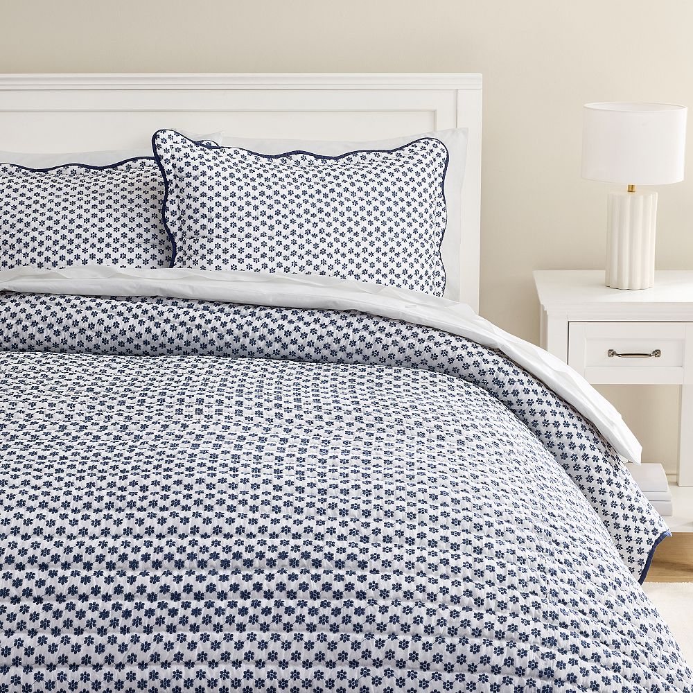 New England Scallop Coverlet