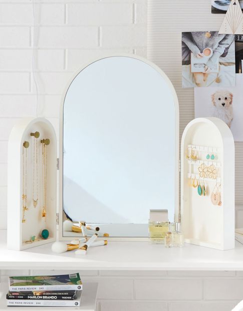 Jewellery &amp; Beauty Storage